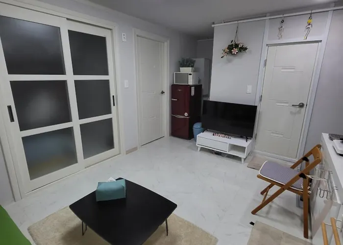 Clear Bridge House * Seoel