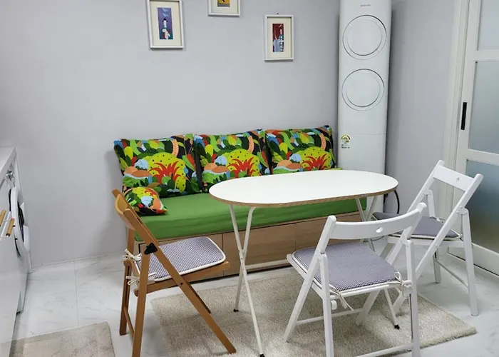 Clear Bridge House Appartement Seoel